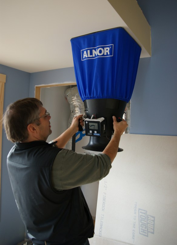 Volumeter test for HRV ventilation ductwork energy audit