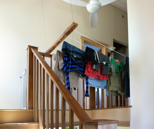 Built in clothes line